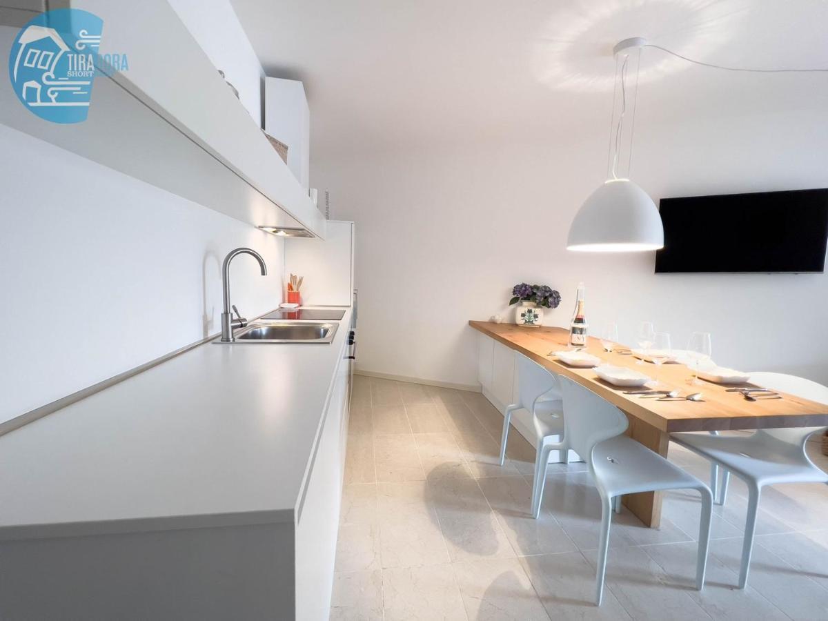 Porto San Rocco Tirabora Short Rent Lägenhet Múggia Exteriör bild