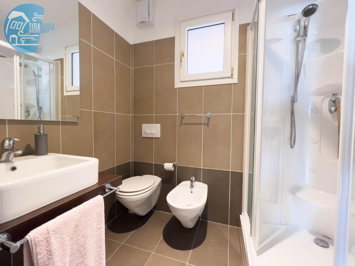 Porto San Rocco Tirabora Short Rent Lägenhet Múggia Exteriör bild